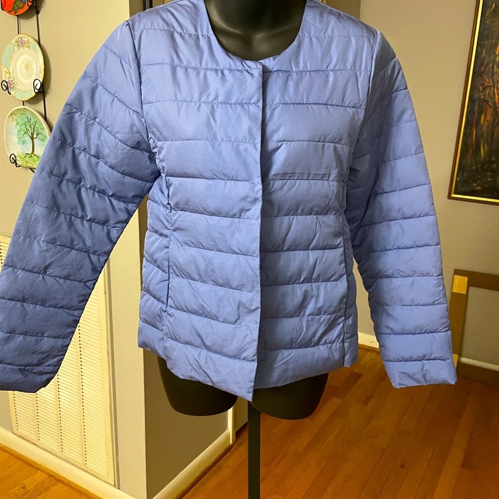 NWT lightweight puff jacket by Double Zero in Small.